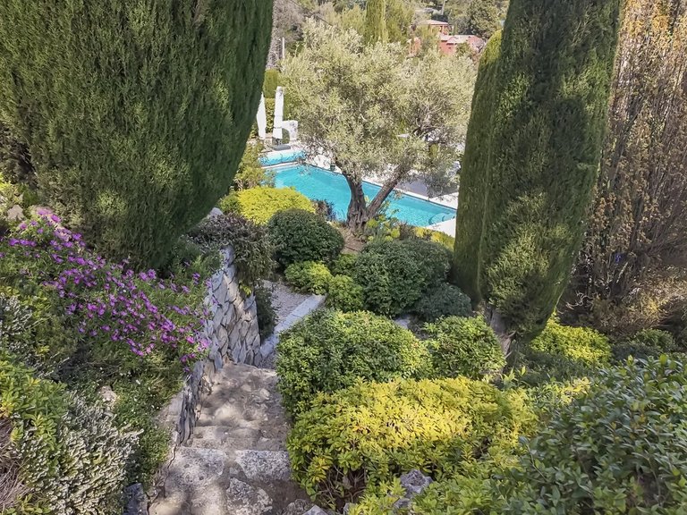 Villa for Sale in Chateauneuf Grasse, Mougins, Valbonne, Grasse Area 3