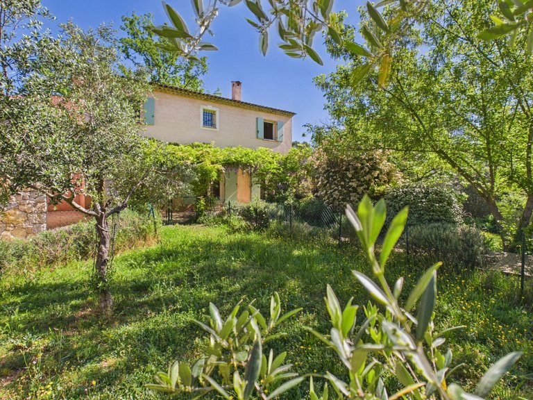 Villa for Sale in Fayence, Var Countryside (fayence, Lorgues, Cotignac) 11