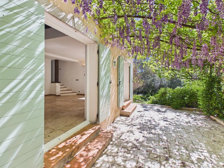 Villa for Sale in Fayence, Var Countryside (fayence, Lorgues, Cotignac) 15