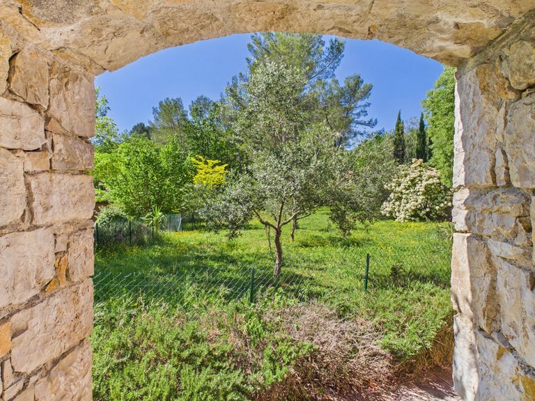 Villa for Sale in Fayence, Var Countryside (fayence, Lorgues, Cotignac) 10