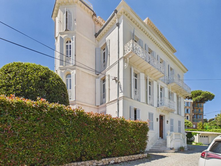 Apartment for Sale in Antibes, Antibes Area 1