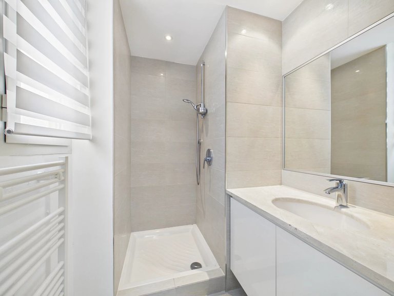 Apartment for Sale in Antibes, Antibes Area 11