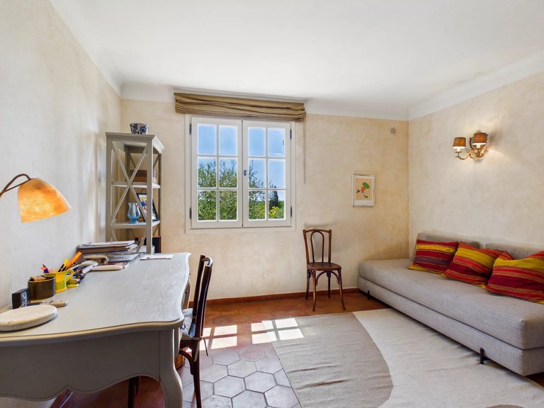 Villa for Sale in Opio, Mougins, Valbonne, Grasse Area 19