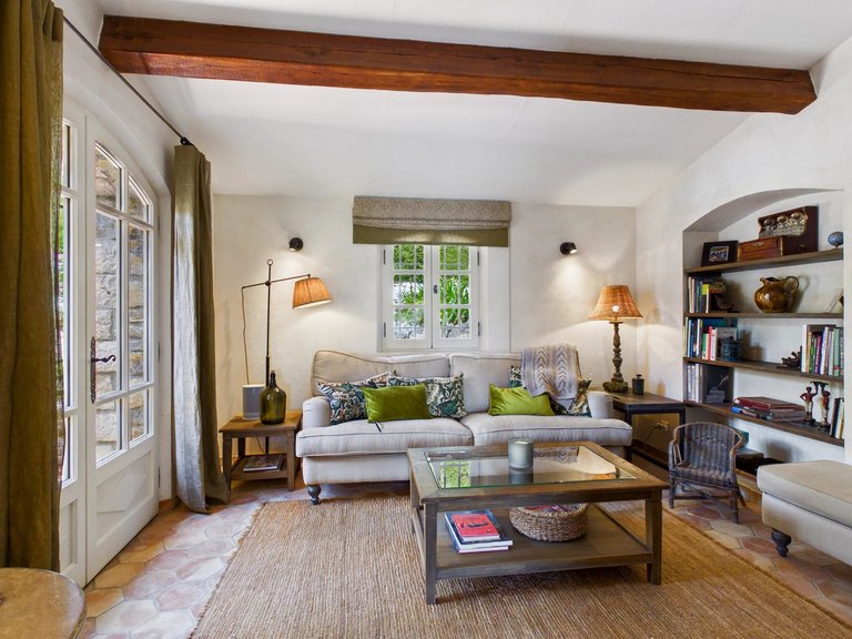 Villa for Sale in Opio, Mougins, Valbonne, Grasse Area 4