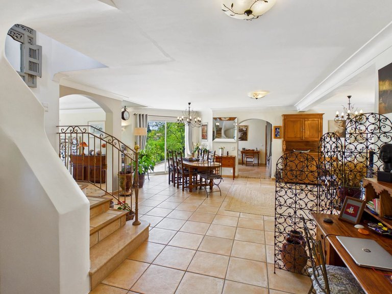 Villa for Sale in Fayence, Var Countryside (fayence, Lorgues, Cotignac) 10