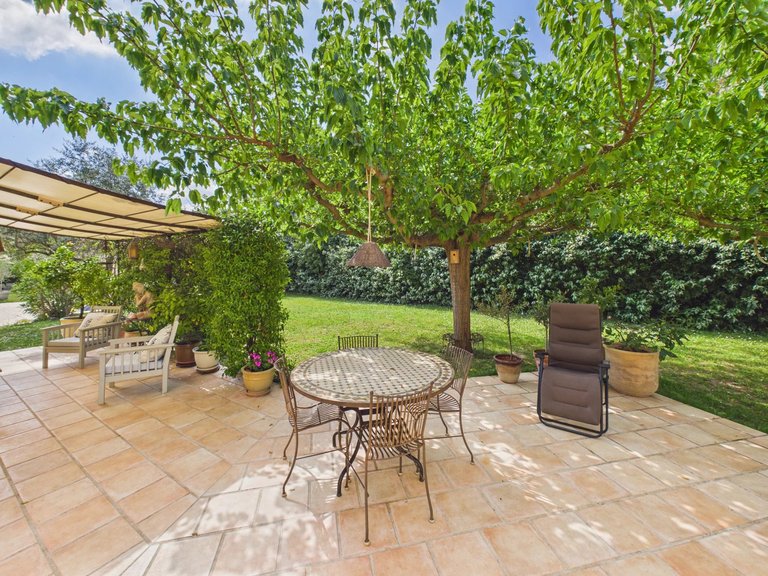 Villa for Sale in Fayence, Var Countryside (fayence, Lorgues, Cotignac) 1