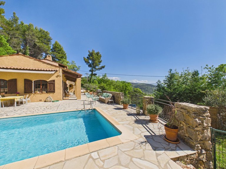 Villa for Sale in Seillans, Var Countryside (fayence, Lorgues, Cotignac) 1
