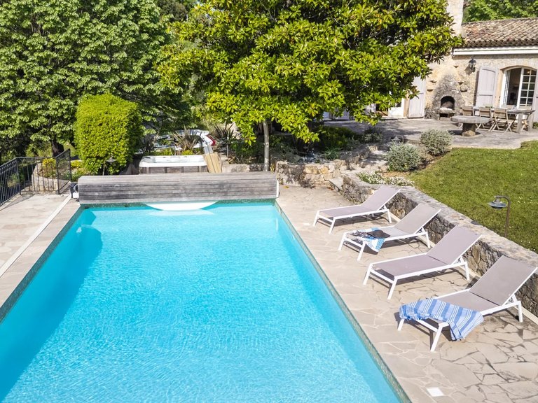 Villa for Sale in Grasse, Mougins, Valbonne, Grasse Area 5
