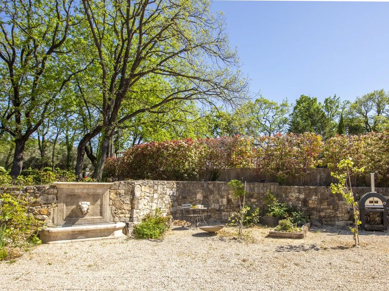 Villa for Sale in Chateauneuf Grasse, Mougins, Valbonne, Grasse Area 16