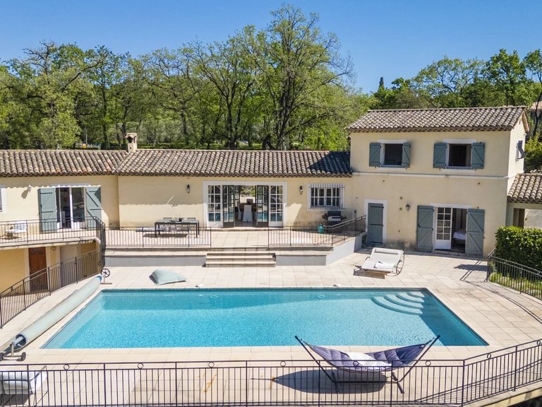 Villa for Sale in Chateauneuf Grasse, Mougins, Valbonne, Grasse Area 17