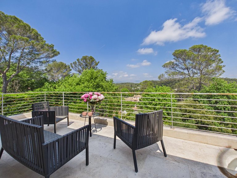 Villa for Sale in Mougins, Mougins, Valbonne, Grasse Area 2