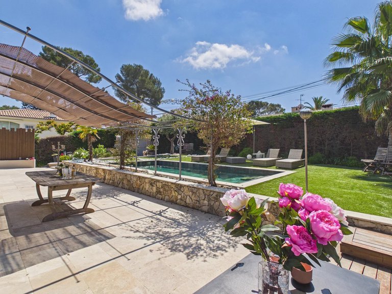 Villa for Sale in Mougins, Mougins, Valbonne, Grasse Area 14