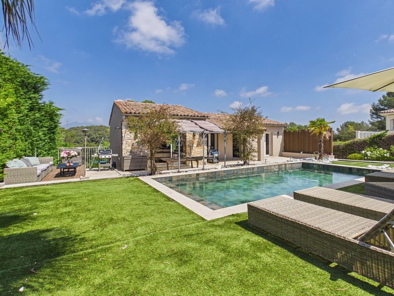 Villa for Sale in Mougins, Mougins, Valbonne, Grasse Area 5
