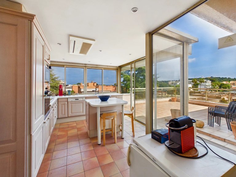 Apartment for Sale in Antibes, Antibes Area 3