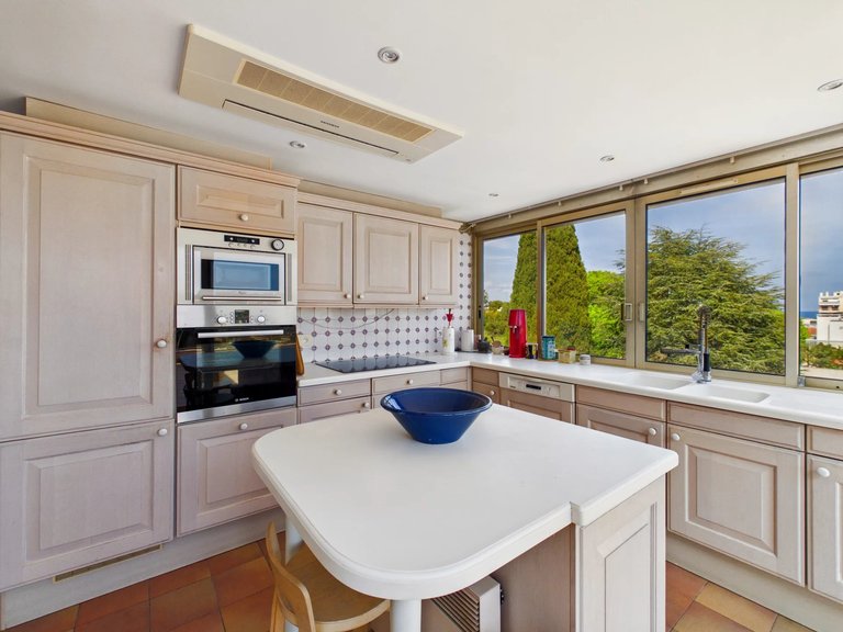 Apartment for Sale in Antibes, Antibes Area 4