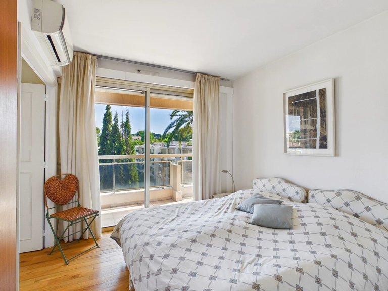 Apartment for Sale in Antibes, Antibes Area 7