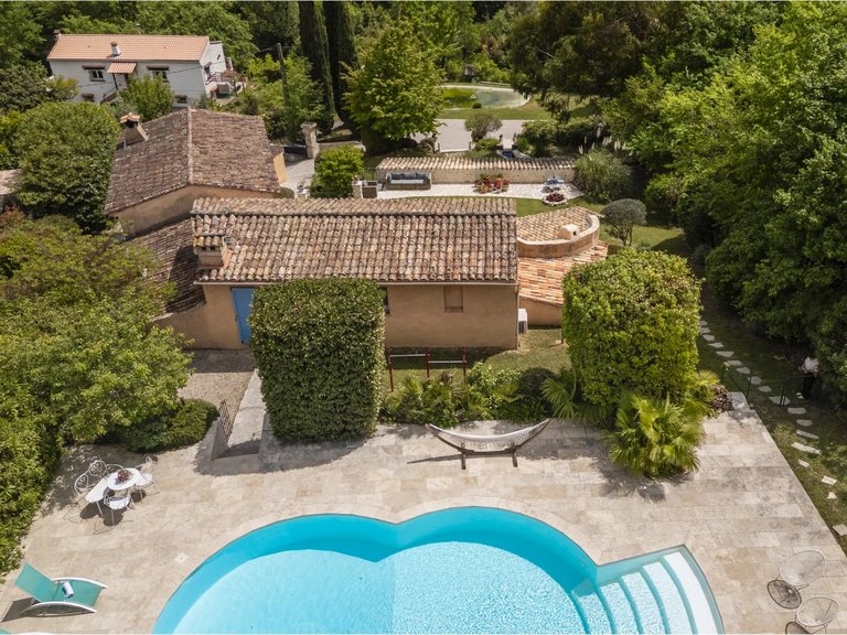 Villa for Sale in Le Bar Sur Loup, Mougins, Valbonne, Grasse Area 4