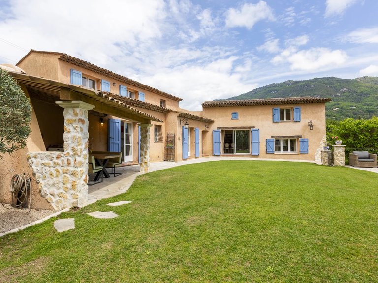 Villa for Sale in Le Bar Sur Loup, Mougins, Valbonne, Grasse Area 5
