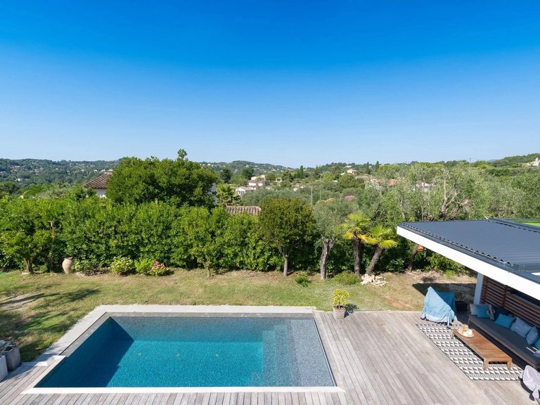 Villa for Sale in Valbonne, Mougins, Valbonne, Grasse Area 5