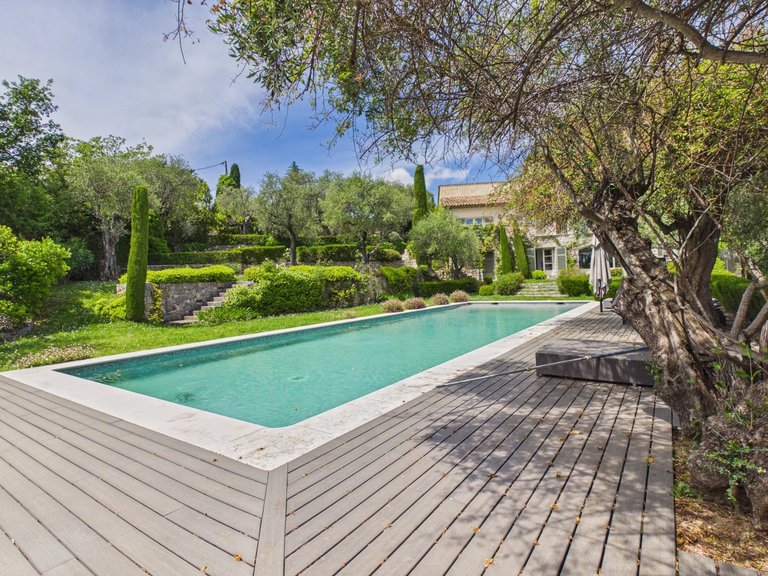 Villa for Sale in Chateauneuf Grasse, Mougins, Valbonne, Grasse Area 5