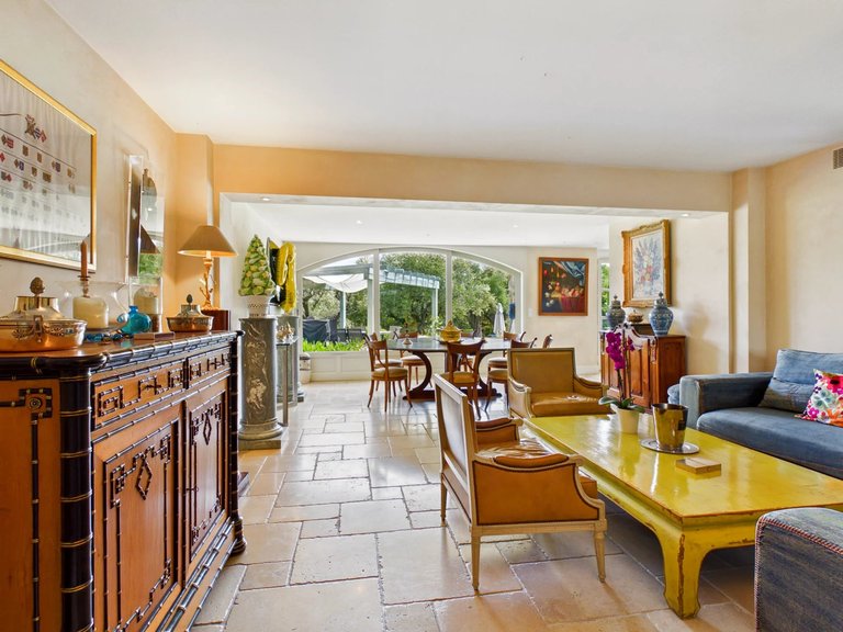 Villa for Sale in Chateauneuf Grasse, Mougins, Valbonne, Grasse Area 8