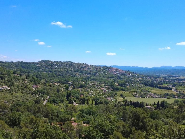 Villa for Sale in Fayence, Var Countryside (fayence, Lorgues, Cotignac) 2