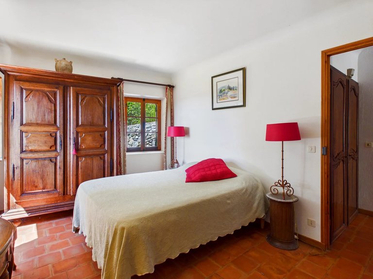 Villa for Sale in Fayence, Var Countryside (fayence, Lorgues, Cotignac) 15