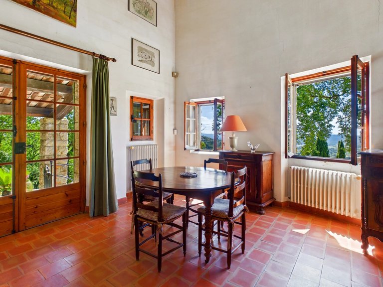 Villa for Sale in Fayence, Var Countryside (fayence, Lorgues, Cotignac) 9