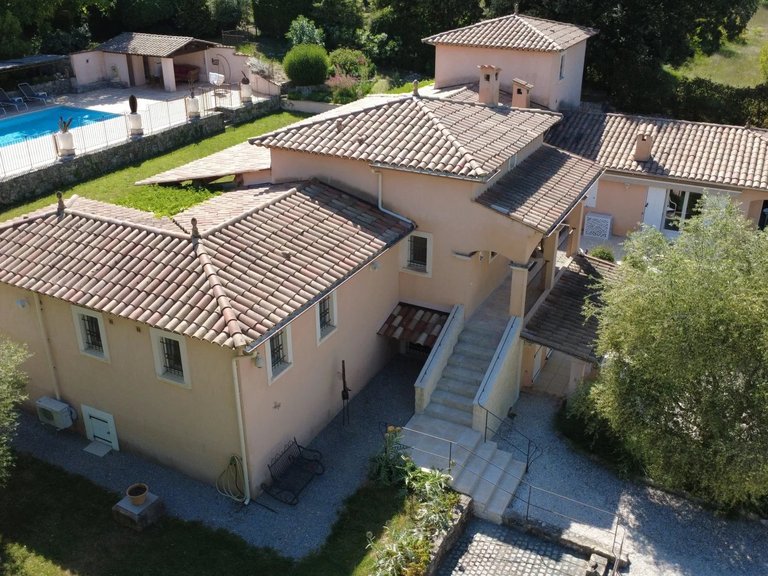 Villa for Sale in Montauroux, Var Countryside (fayence, Lorgues, Cotignac) 2