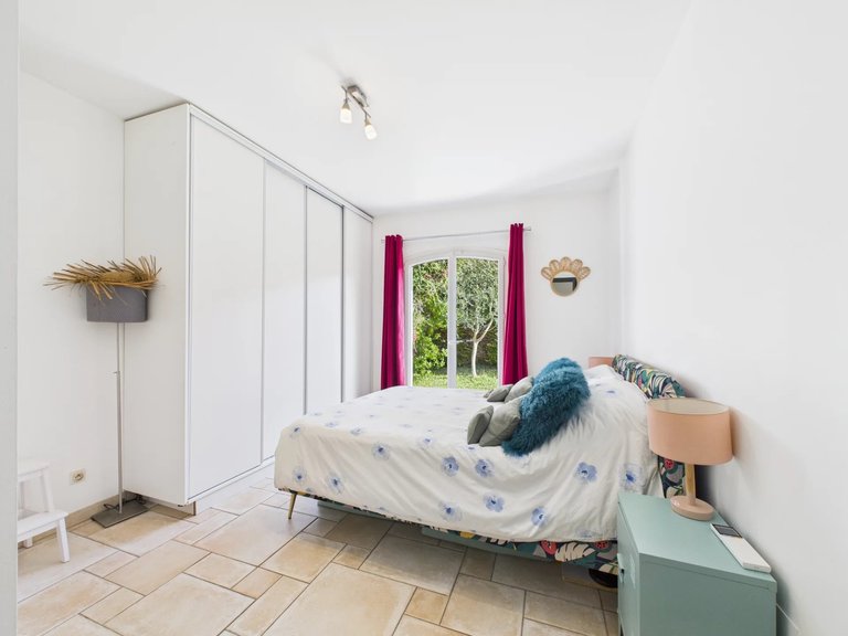 Villa for Sale in Le Rouret, Mougins, Valbonne, Grasse Area 20