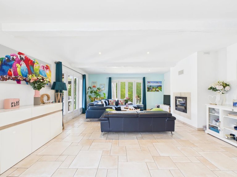 Villa for Sale in Le Rouret, Mougins, Valbonne, Grasse Area 6