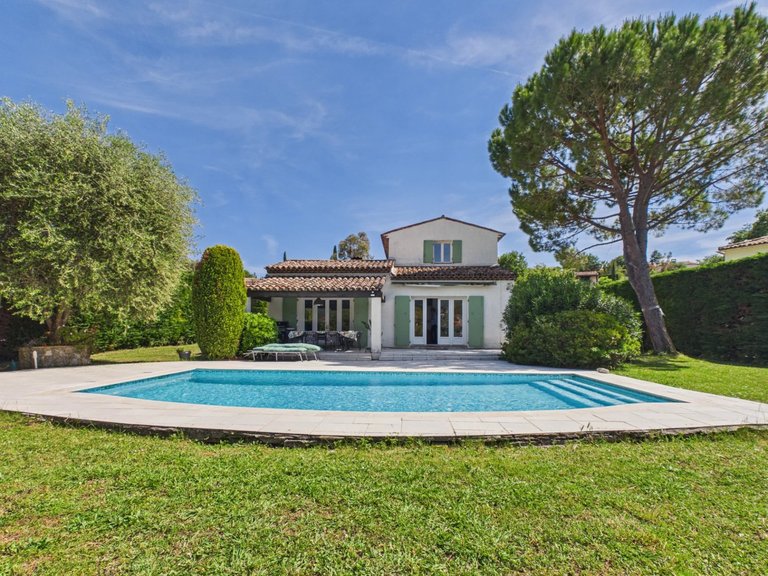 Villa for Sale in Le Rouret, Mougins, Valbonne, Grasse Area 9