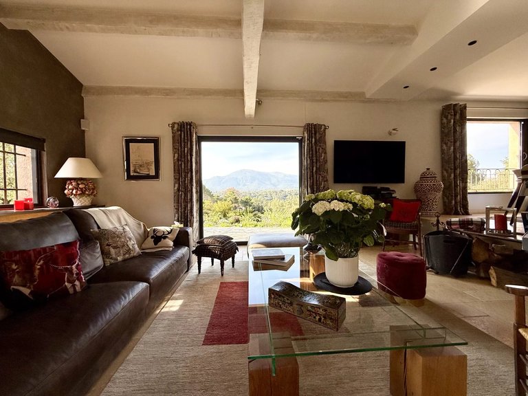 Villa for Sale in Valbonne, Mougins, Valbonne, Grasse Area 15