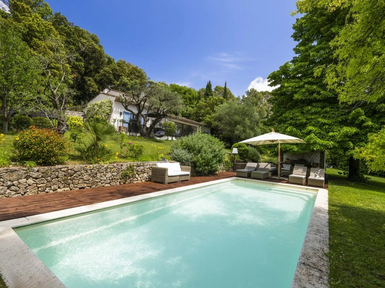 Villa for Sale in Valbonne, Mougins, Valbonne, Grasse Area 4