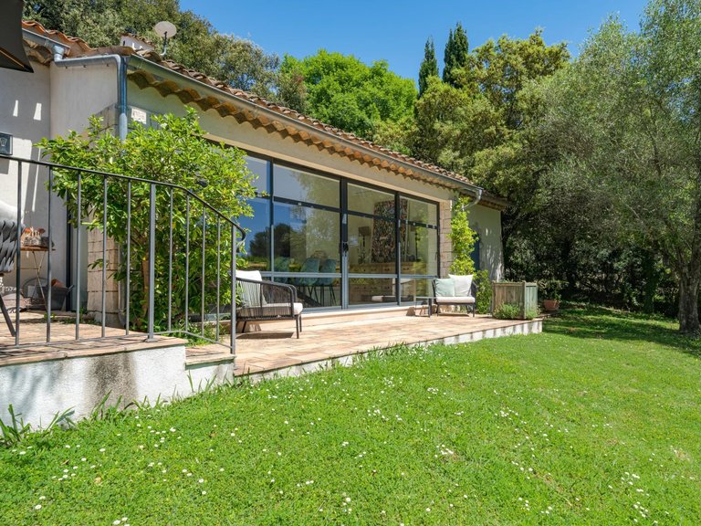 Villa for Sale in Valbonne, Mougins, Valbonne, Grasse Area 9