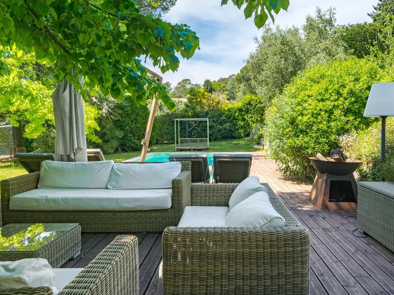 Villa for Sale in Valbonne, Mougins, Valbonne, Grasse Area 3