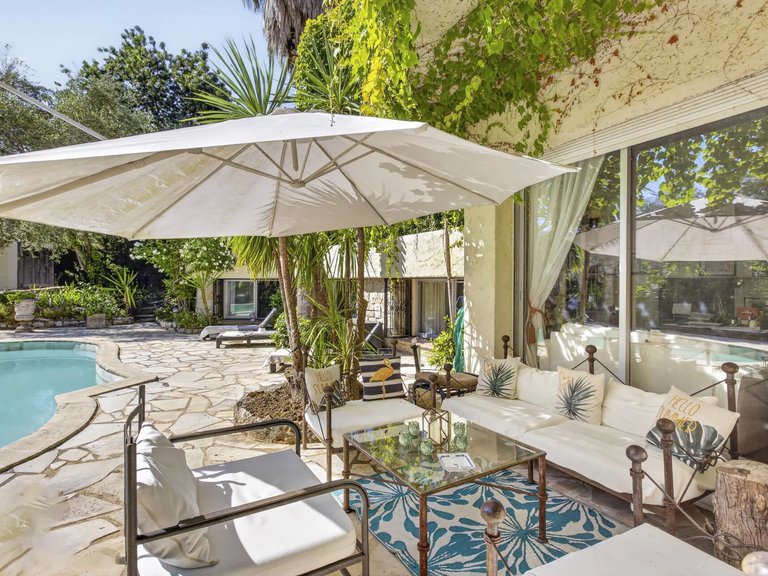Villa for Sale in Vence, Vence, St. Paul Area 5