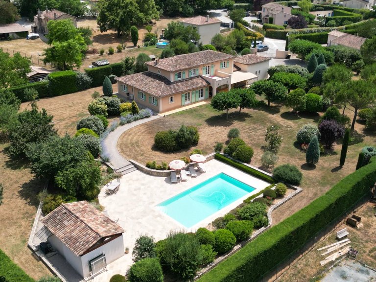 Villa for Sale in Callian, Var Countryside (fayence, Lorgues, Cotignac) 1