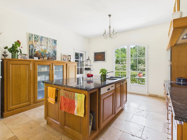 Villa for Sale in Callian, Var Countryside (fayence, Lorgues, Cotignac) 10