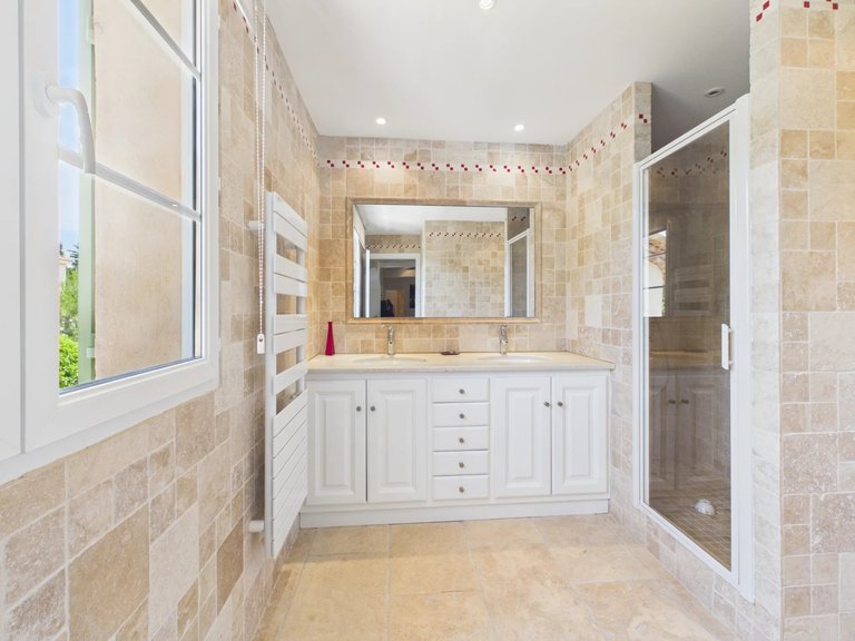Villa for Sale in Callian, Var Countryside (fayence, Lorgues, Cotignac) 14