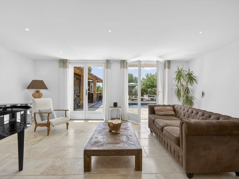 Villa for Sale in Montauroux, Var Countryside (fayence, Lorgues, Cotignac) 6