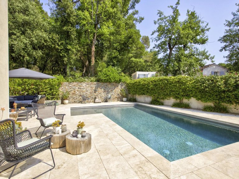 Villa for Sale in Valbonne, Mougins, Valbonne, Grasse Area 2