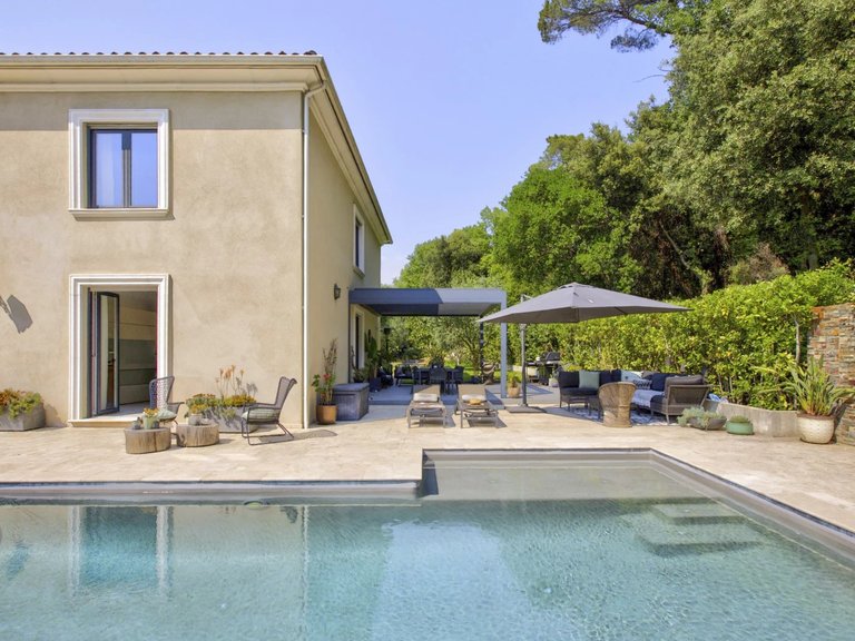 Villa for Sale in Valbonne, Mougins, Valbonne, Grasse Area 5