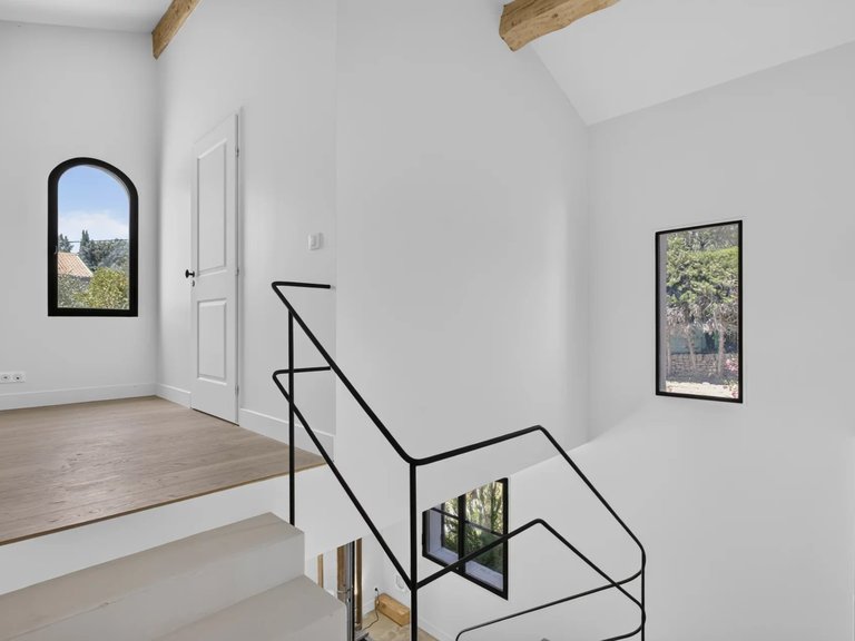 Villa for Sale in Valbonne, Mougins, Valbonne, Grasse Area 13