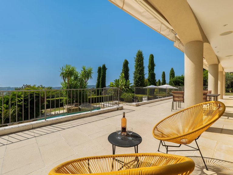 Villa for Sale in Mougins, Mougins, Valbonne, Grasse Area 9