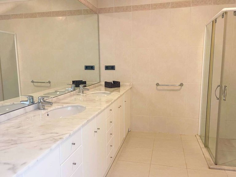 Apartment for Sale in Costa Blanca Benissa Costa, Alicante 31