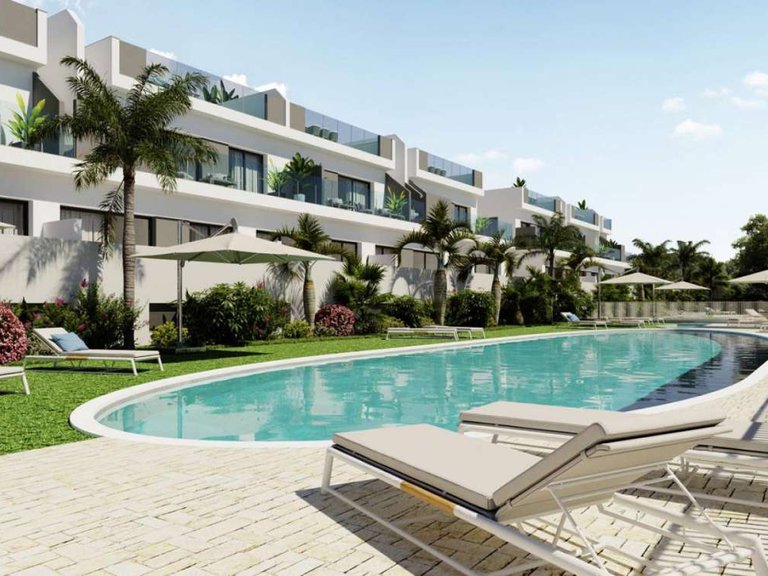 Apartment for Sale in Torrevieja, Alicante 1