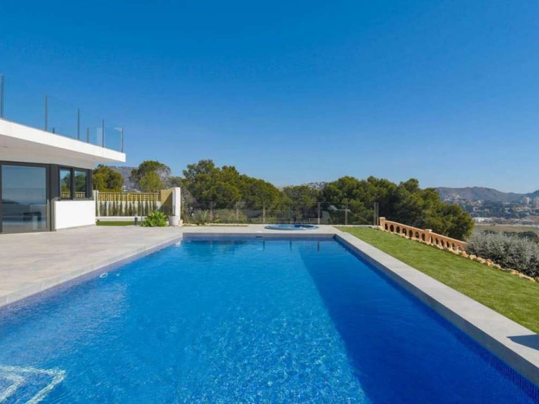 Villa for Sale in Moraira, Alicante 21