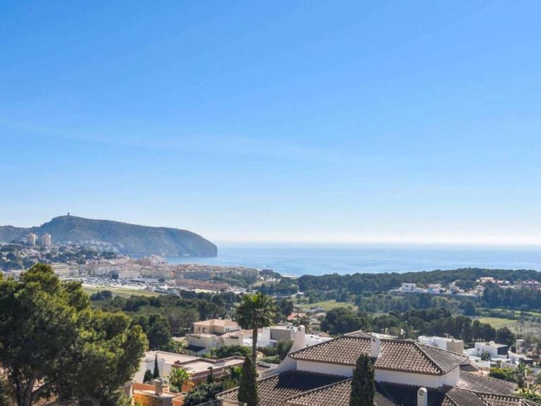 Villa for Sale in Moraira, Alicante 22