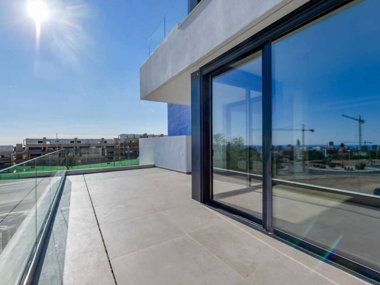 Villa for Sale in Finestrat, Alicante 21